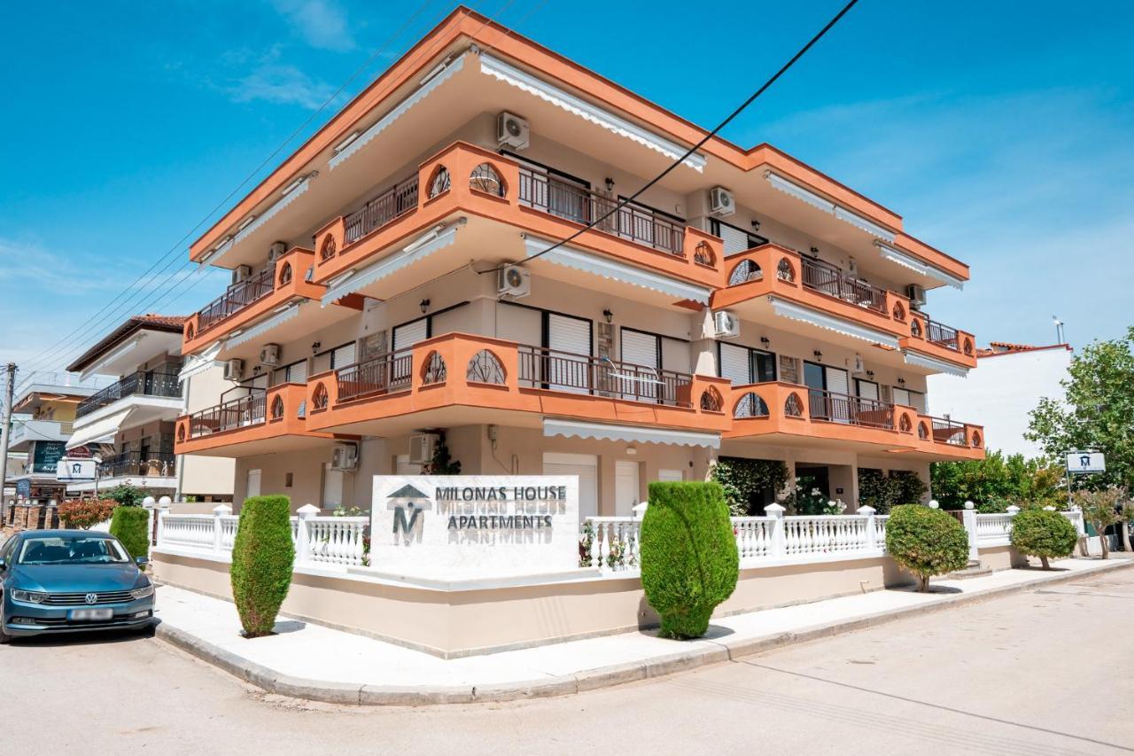 Milonas House Apartments Paralia Dionisiou Exterior foto
