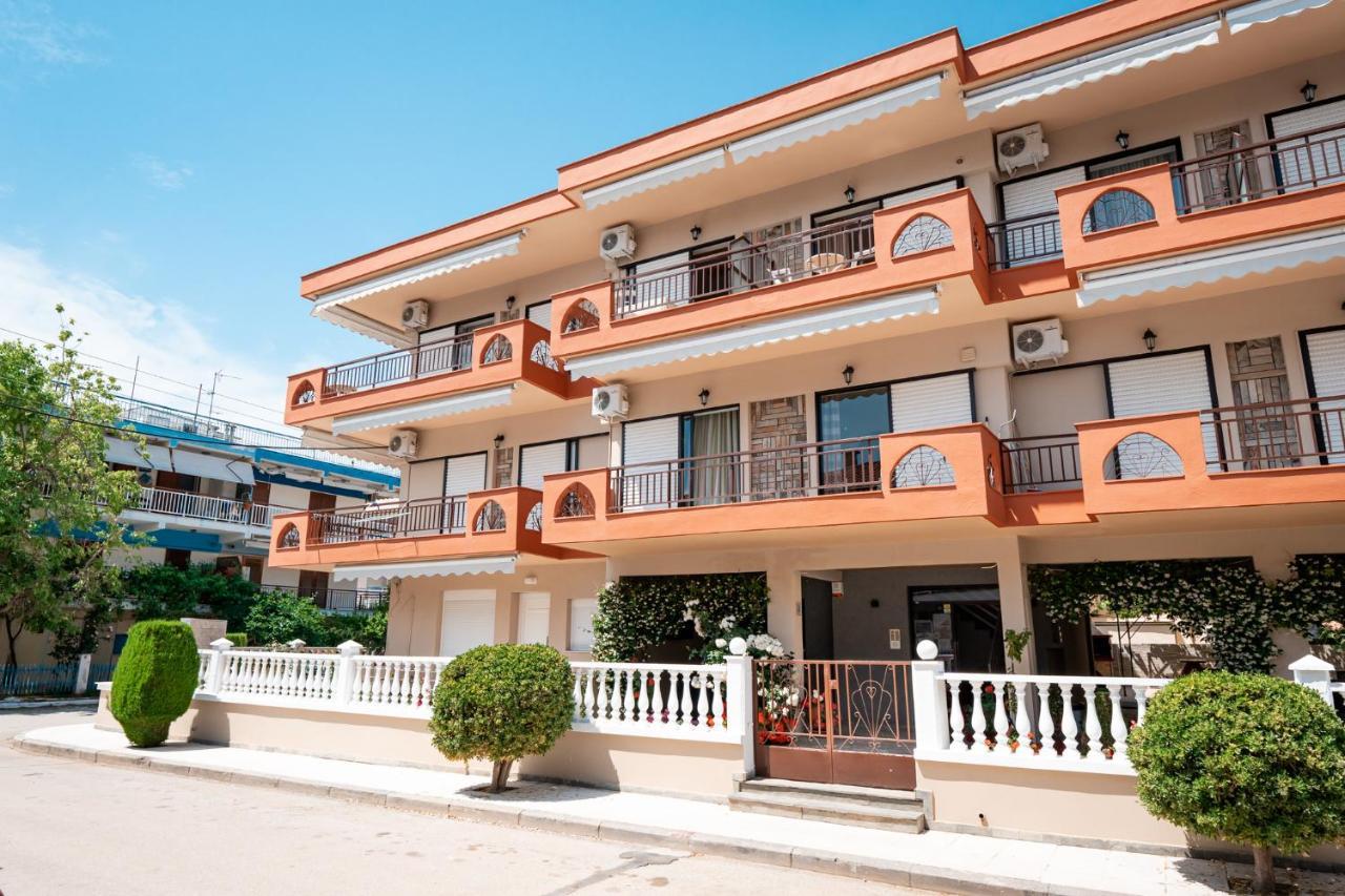 Milonas House Apartments Paralia Dionisiou Exterior foto