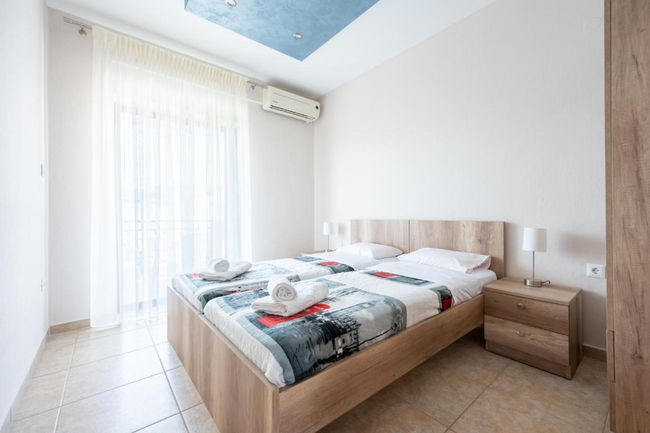Milonas House Apartments Paralia Dionisiou Exterior foto